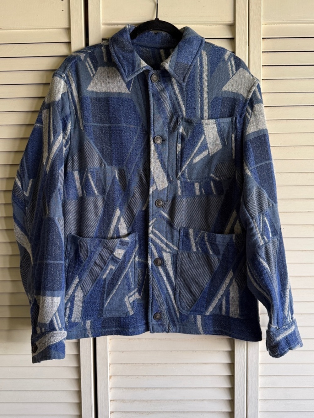 Zara Men’s Blue 90s Inspired Geometric Button-Up Shirt Jacket